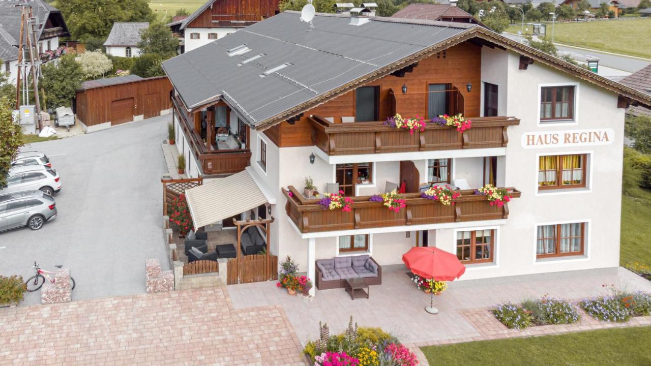 Aparthotel Haus Regina à Strobl Extérieur photo
