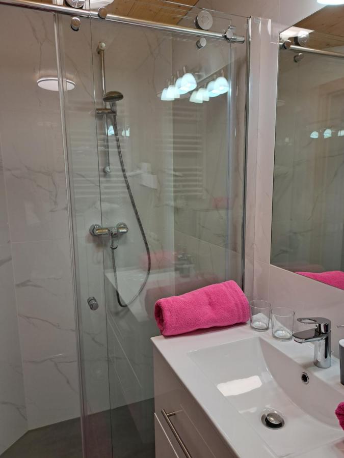 Aparthotel Haus Regina à Strobl Extérieur photo
