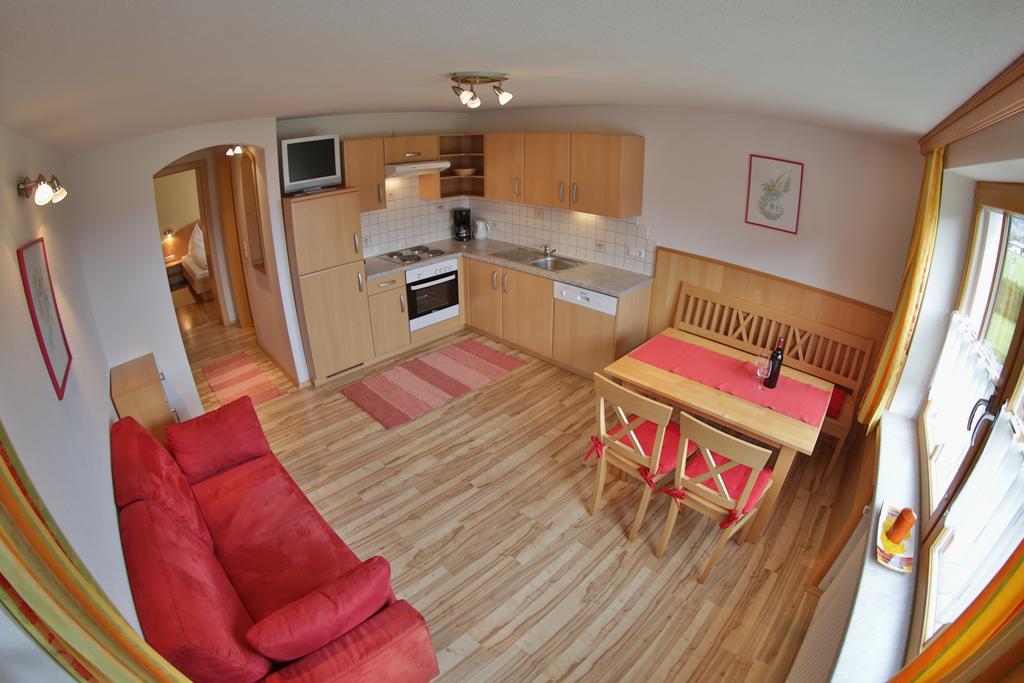 Aparthotel Haus Regina à Strobl Extérieur photo