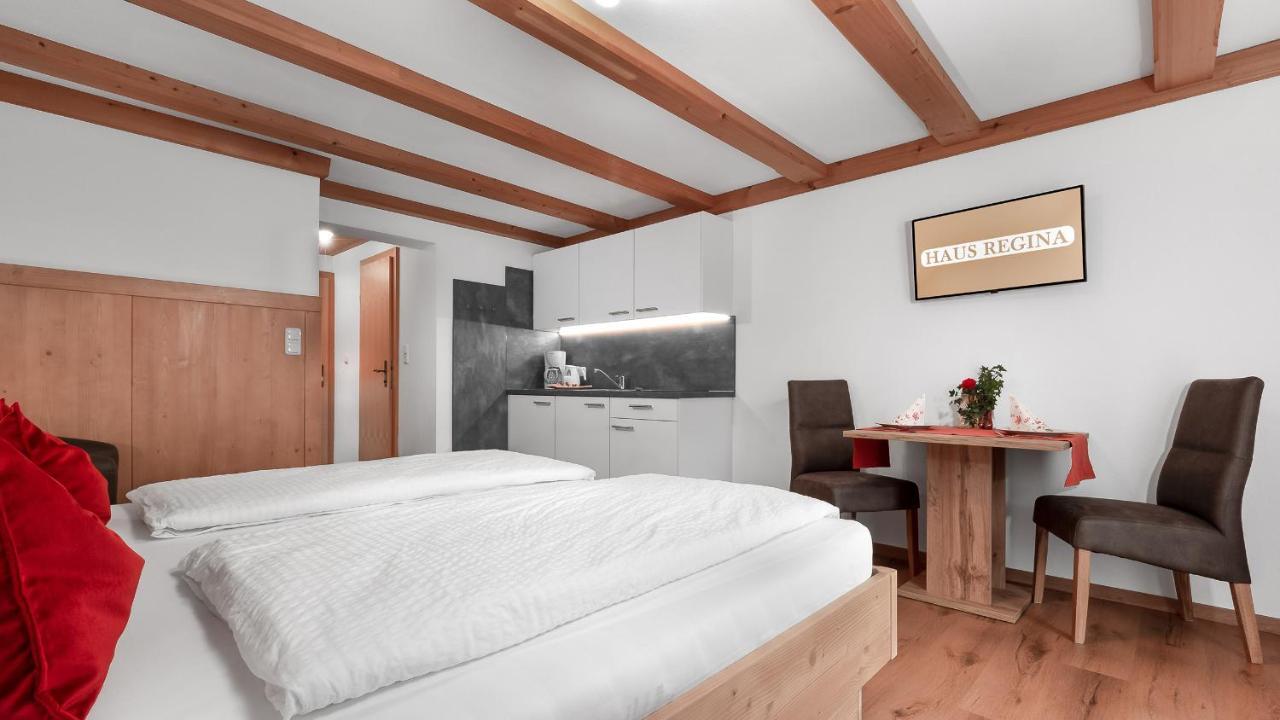 Aparthotel Haus Regina à Strobl Extérieur photo